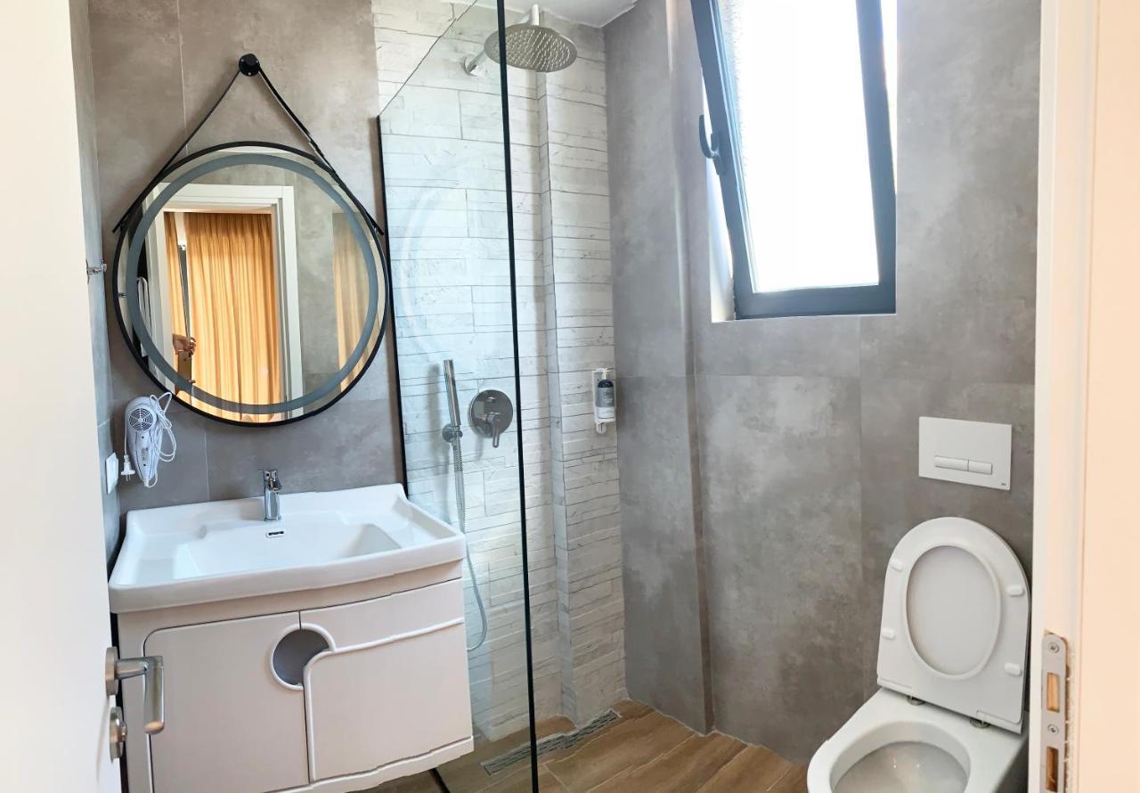Hotel Platon Σαράντα Εξωτερικό φωτογραφία